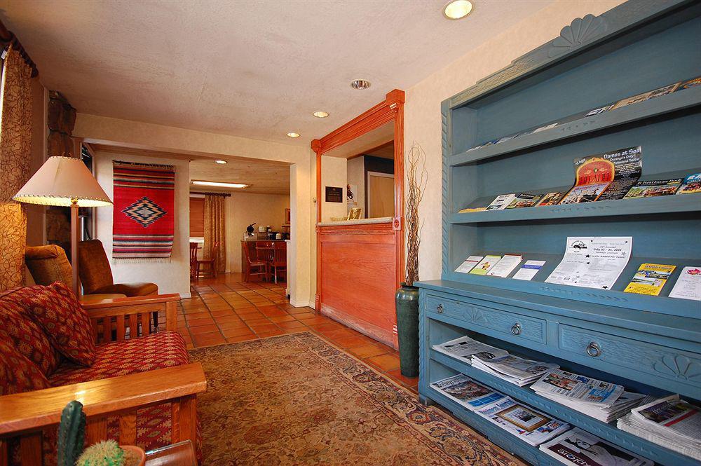 Baymont By Wyndham Durango Motel Interiør billede